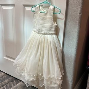 American princess size 4 Toddler girl flower girl or Easter dress great conditio